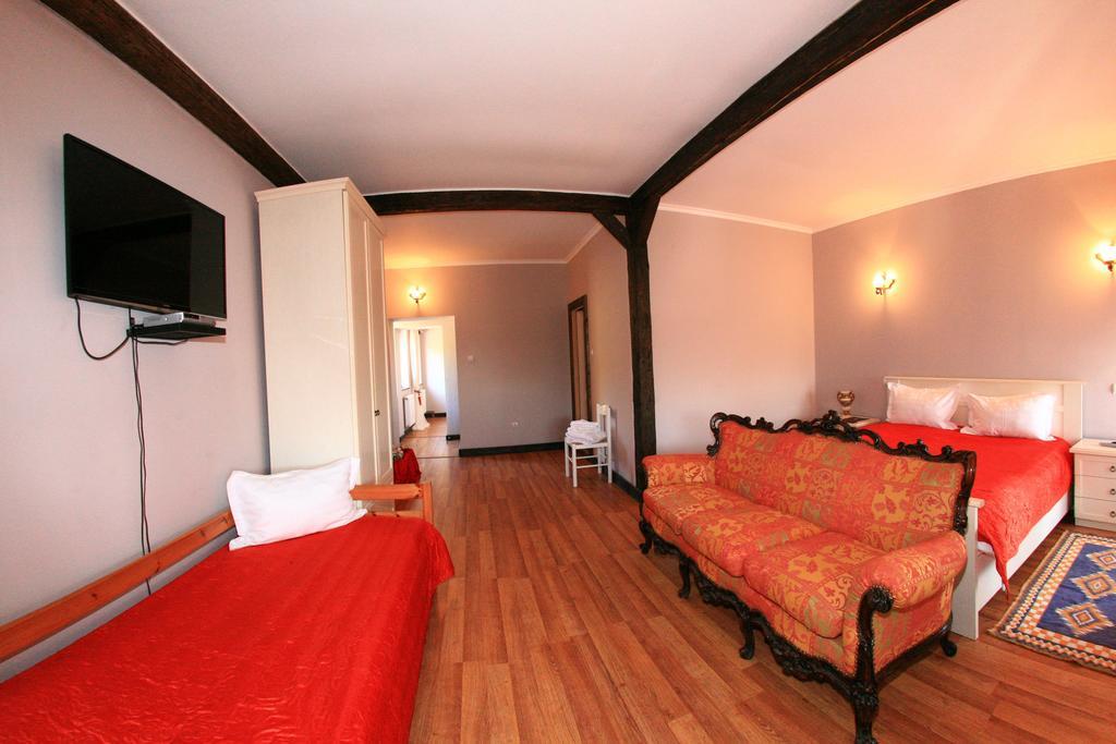 Castelul Lupilor Hotell Chimindia Rom bilde